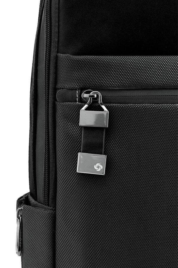 Samsonite vestor outlet backpack review